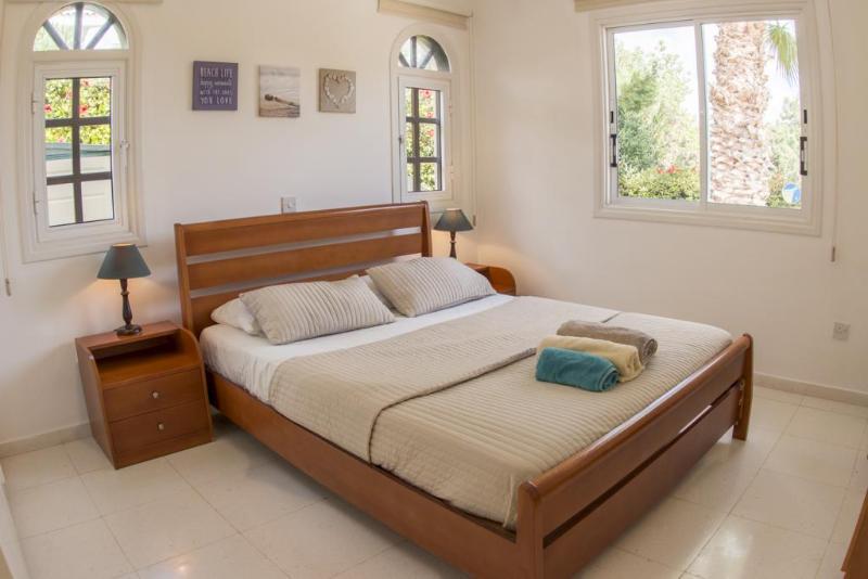 Bungalow Mikaella By Ezoria Villas คอรัลเบย์ ภายนอก รูปภาพ